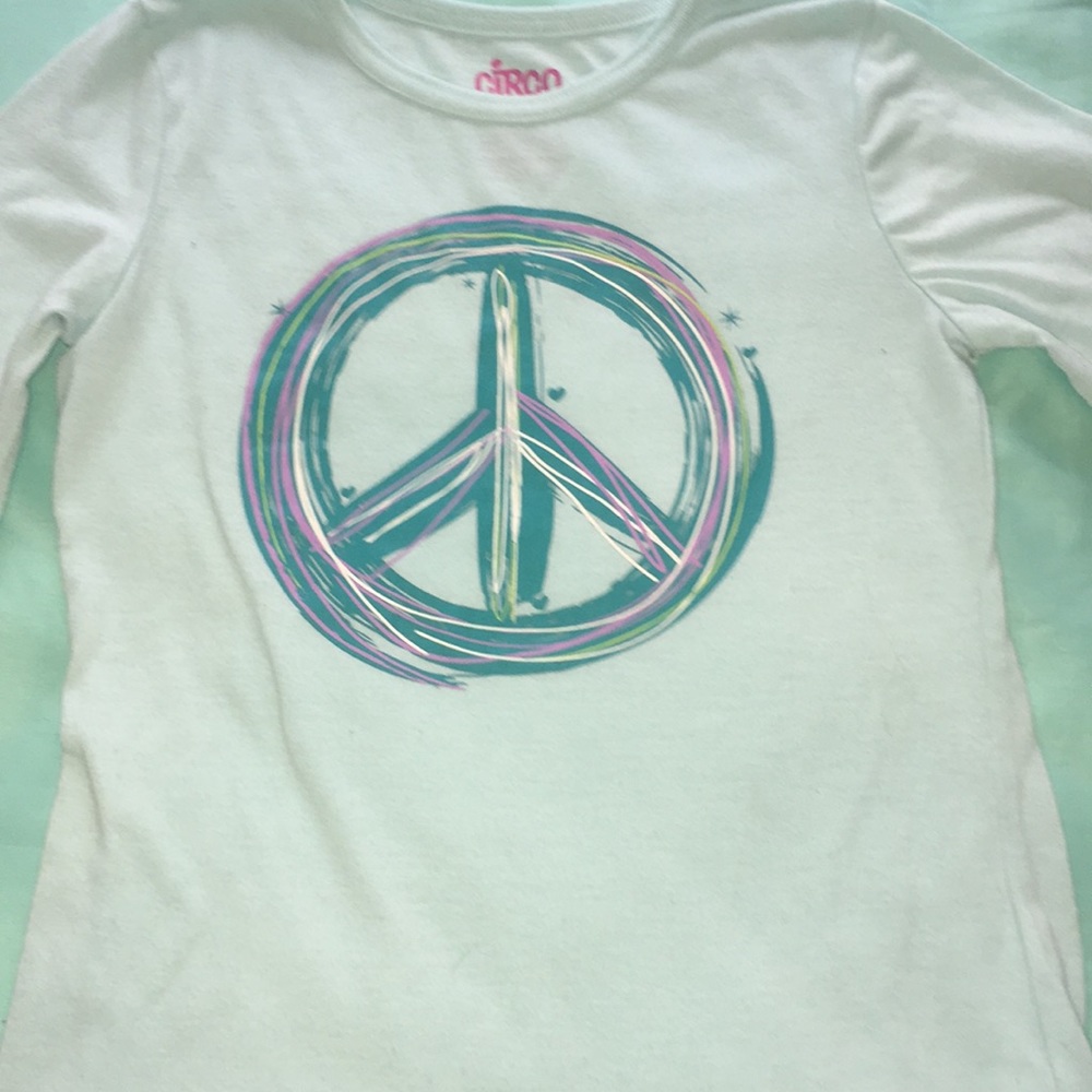 Peace sigh pj